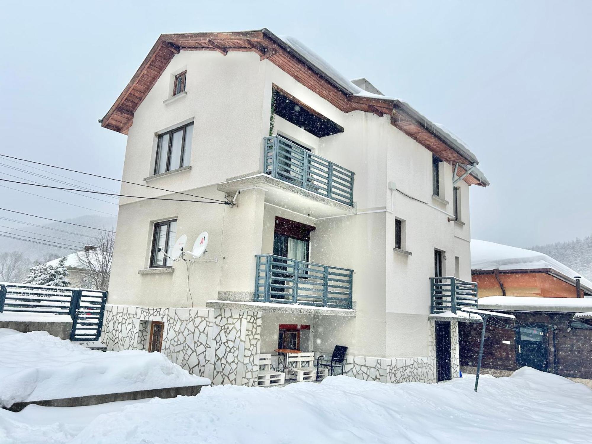 Bulgarane House Hotel Govedartsi Buitenkant foto